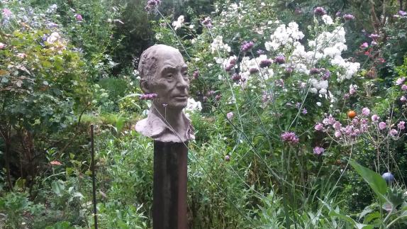 Gusstechnik Porträt aus Beton